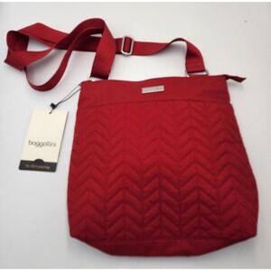 Baggallini Red Quilted Crossbody Bag MQM315B0880 Adjustable‎ Strap NWT